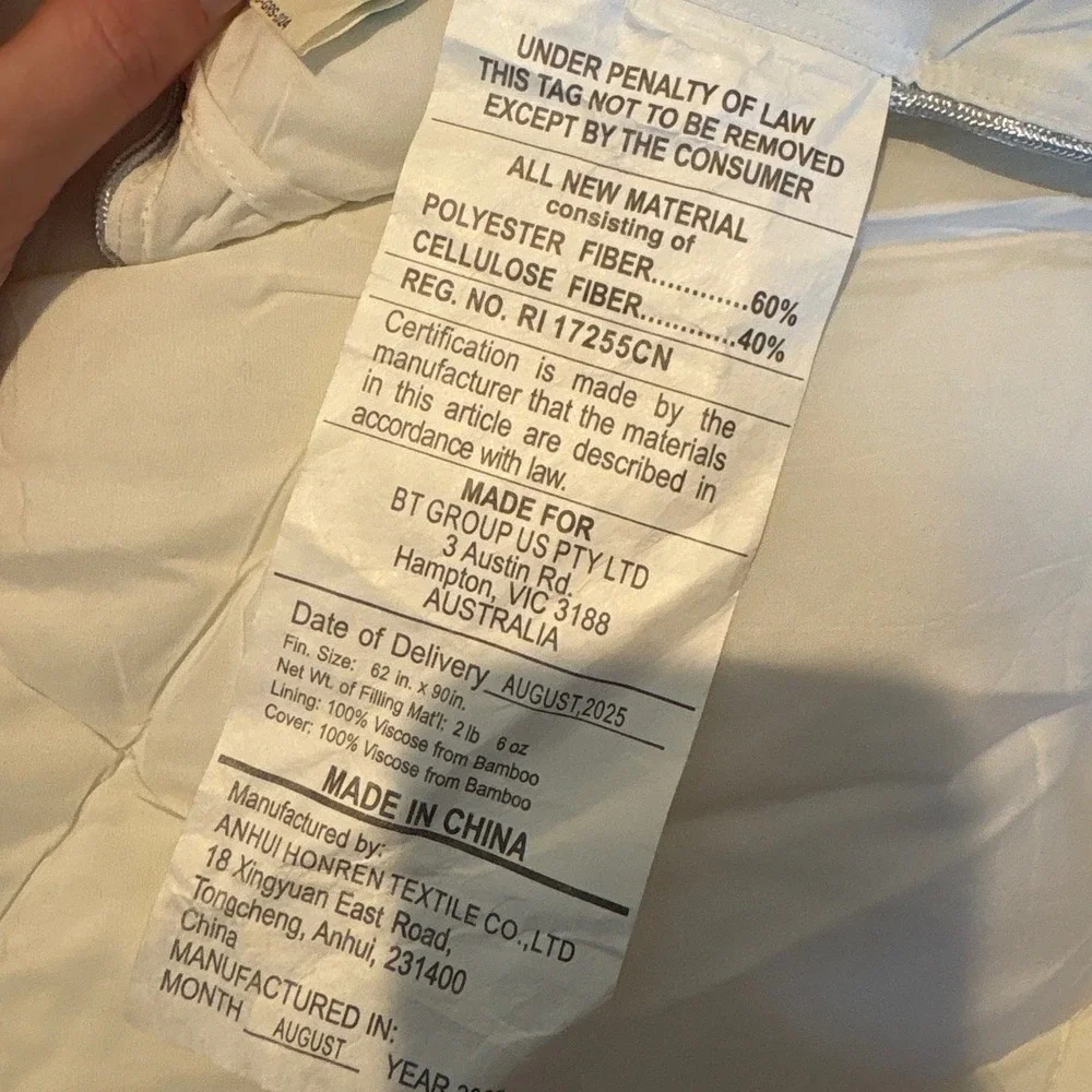 BamTek NWOT Twin/Full‎ Lightweight All Season Bamboo Comforter
